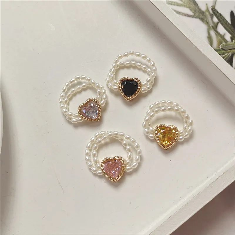 Pearl & Gold Heart Shaped Ring 18K