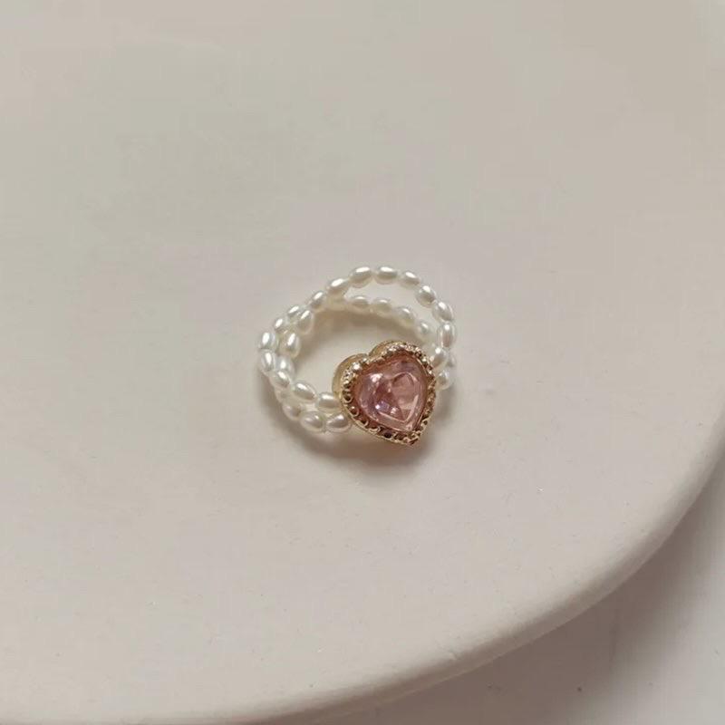 Pearl & Gold Heart Shaped Ring 18K