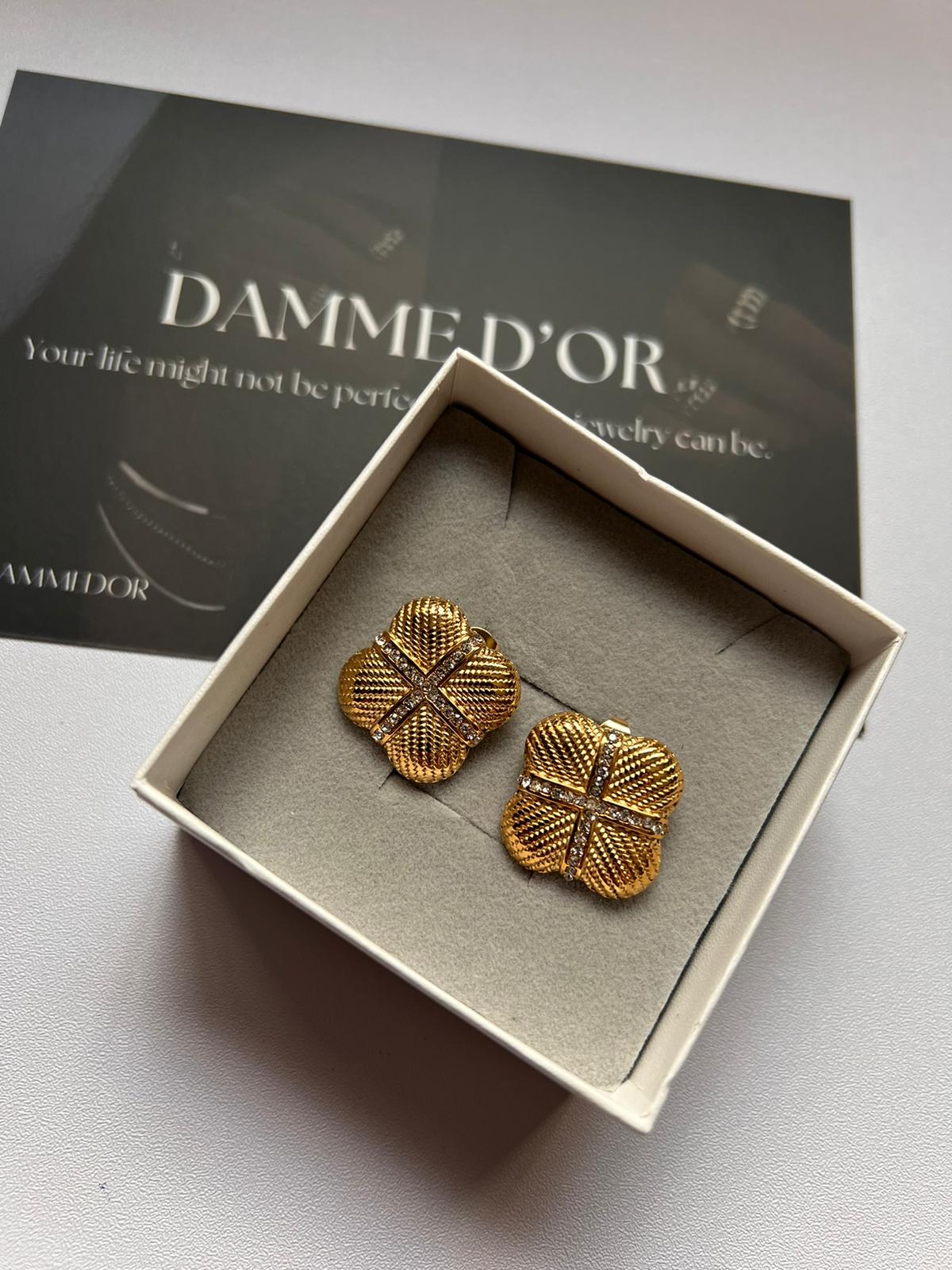 Royal Elegant Ear Studs - 18K Gold Filled Stainless Steel