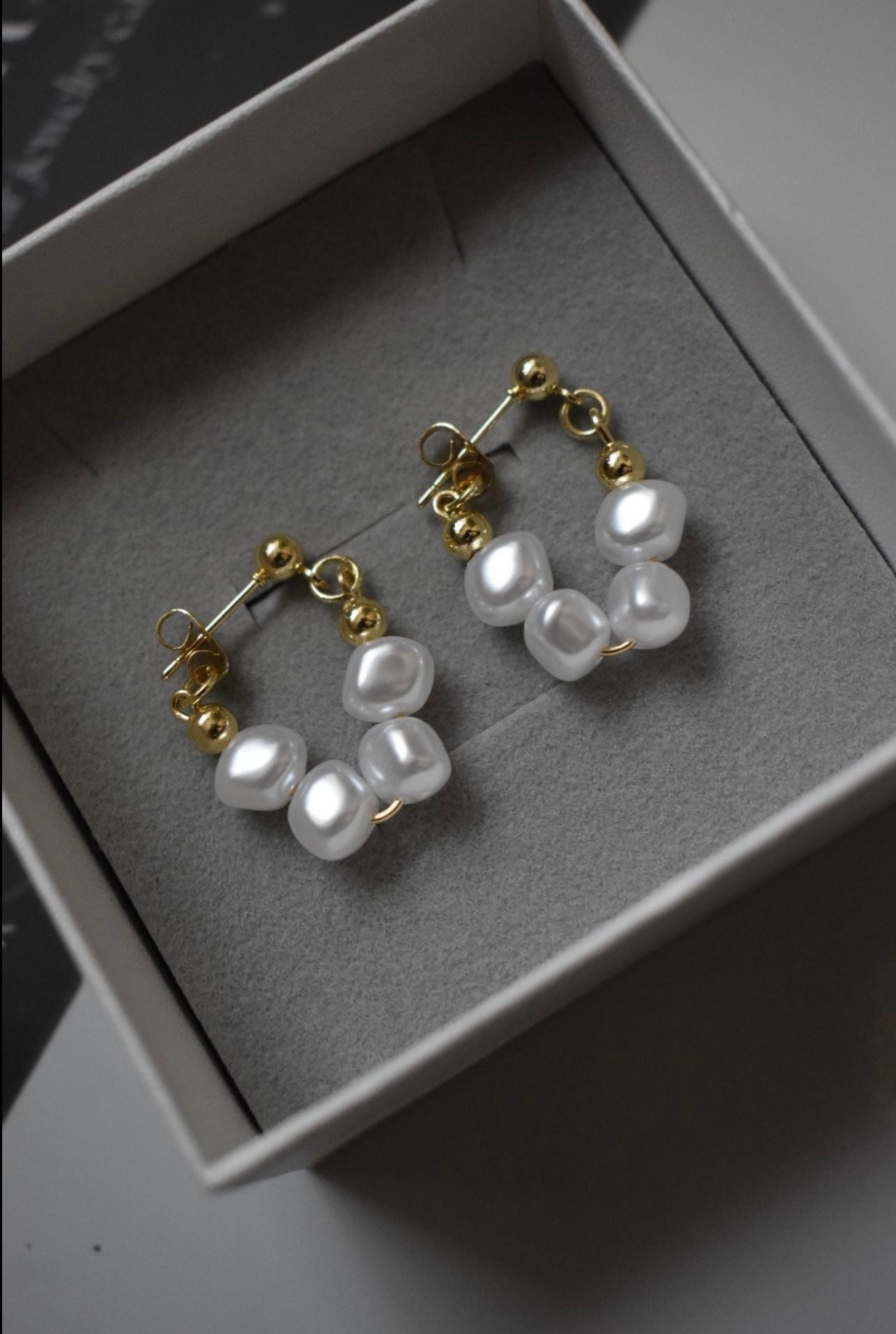 Daisy - Pearl Hoop Earrings 18KG Filled